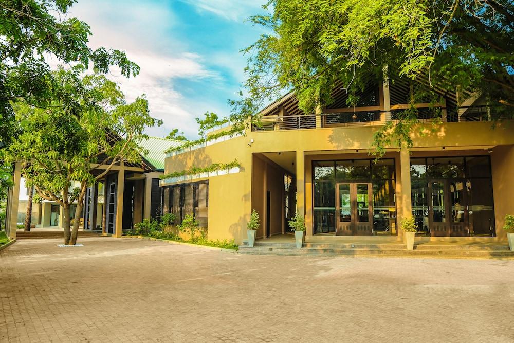 Oak Ray Wild Yala Hotel Tissamaharama Eksteriør billede