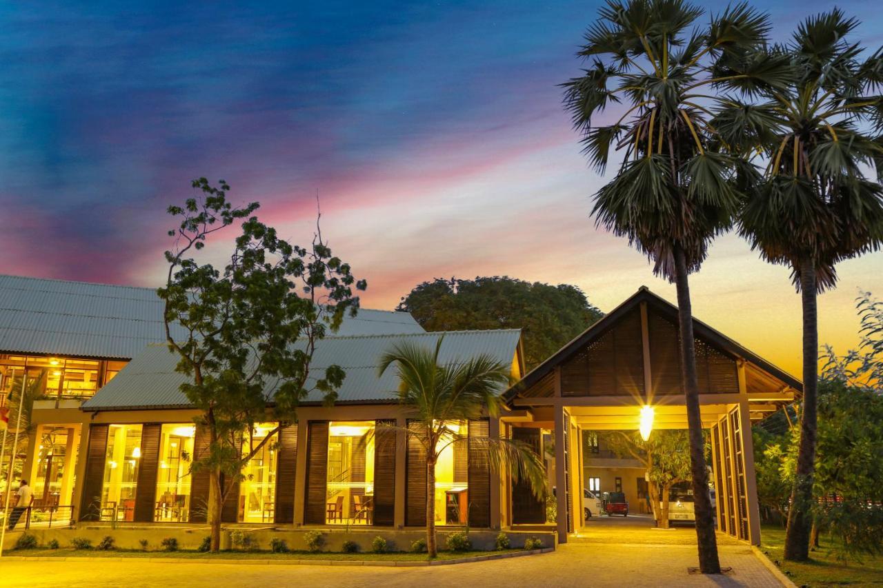 Oak Ray Wild Yala Hotel Tissamaharama Eksteriør billede